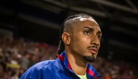 曼联阿莫林独木难支：联赛垫底曼联战绩不佳，高层认可进步展望逆转