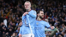 皇马领跑西甲积分榜 巴萨紧追不舍 马竞需调整战略